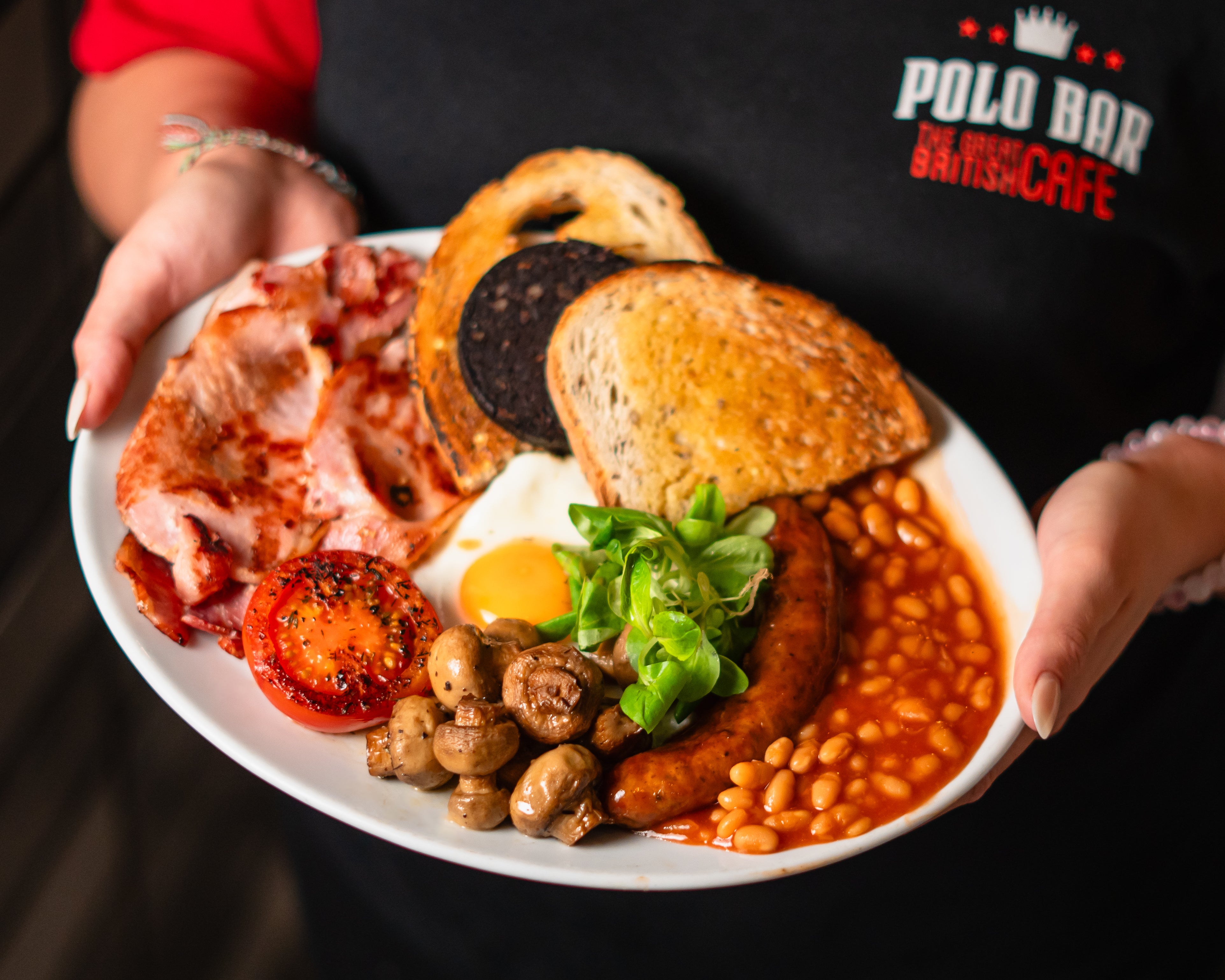 Polo Bar - 24 Hour Great British Cafe in London