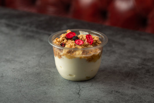 Greek Yoghurt with fresh Banana and Honey (v)